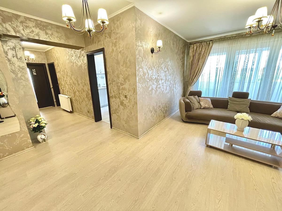 Dacia Residence Apartments Self Check-In Craiova Exterior photo