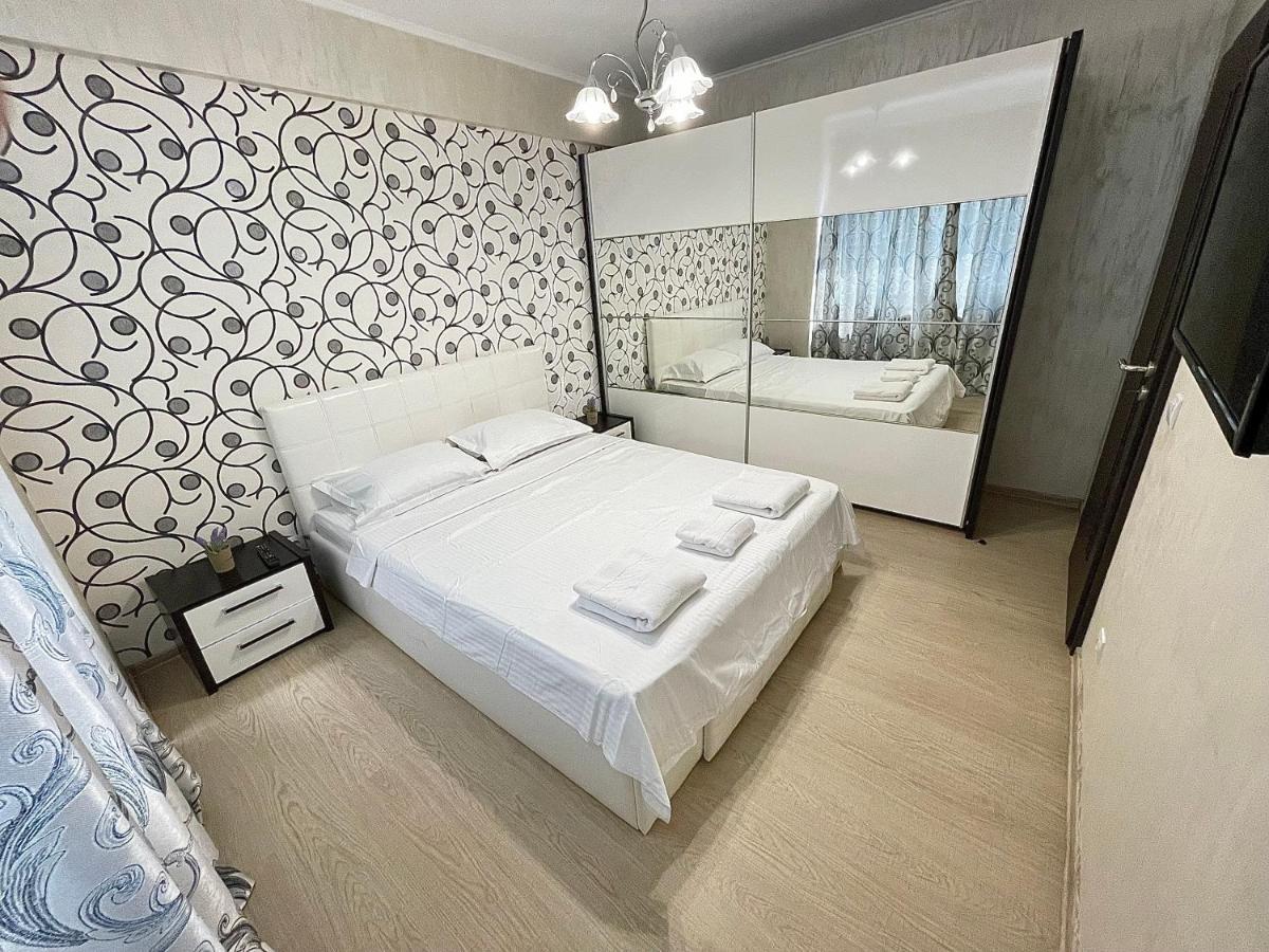 Dacia Residence Apartments Self Check-In Craiova Exterior photo